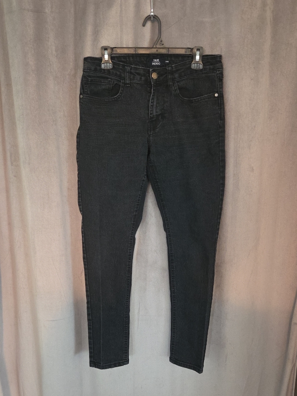 True Indigo Size 32 Black Skinny Jeans - Women's Stretch Denim